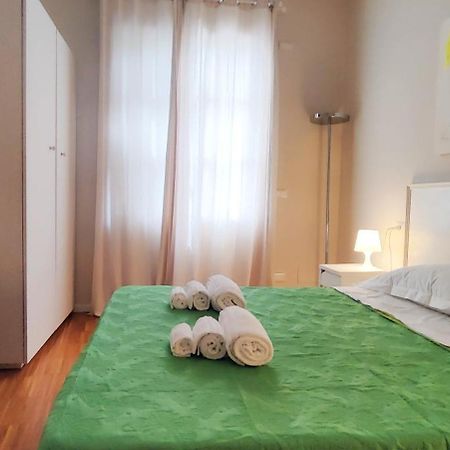 Toc Toc - Modern Apartment In Firenze Eksteriør billede